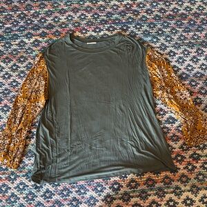 ODDY Fall Blouse